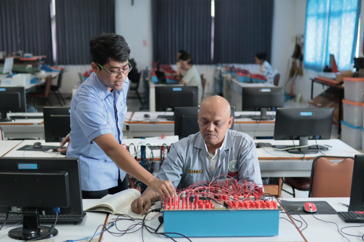 Electric Pneumatic Training