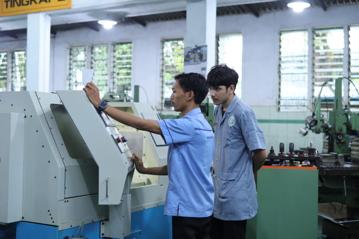 CNC Turning Training