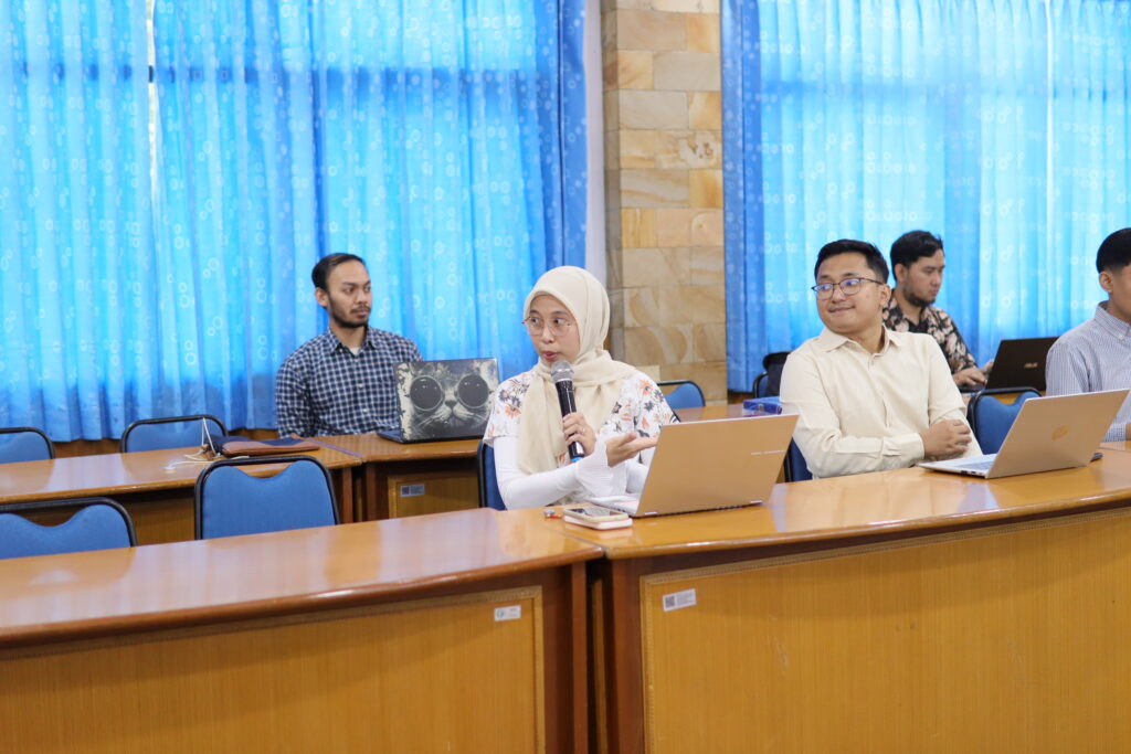 Diskusi Bappenas RI dan Politeknik ATMI tentang penguatan ekosistem pendidikan vokasi.