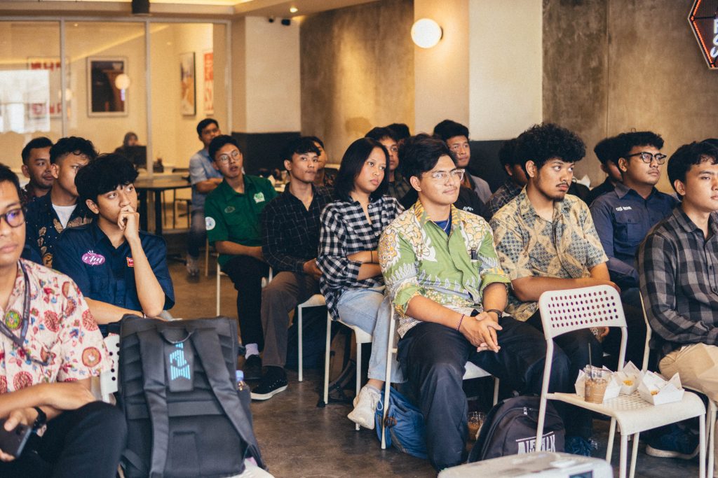 Kunjungan industri mahasiswa Politeknik ATMI Surakarta ke Namdwa Headquarters pada 23 Oktober 2026.

