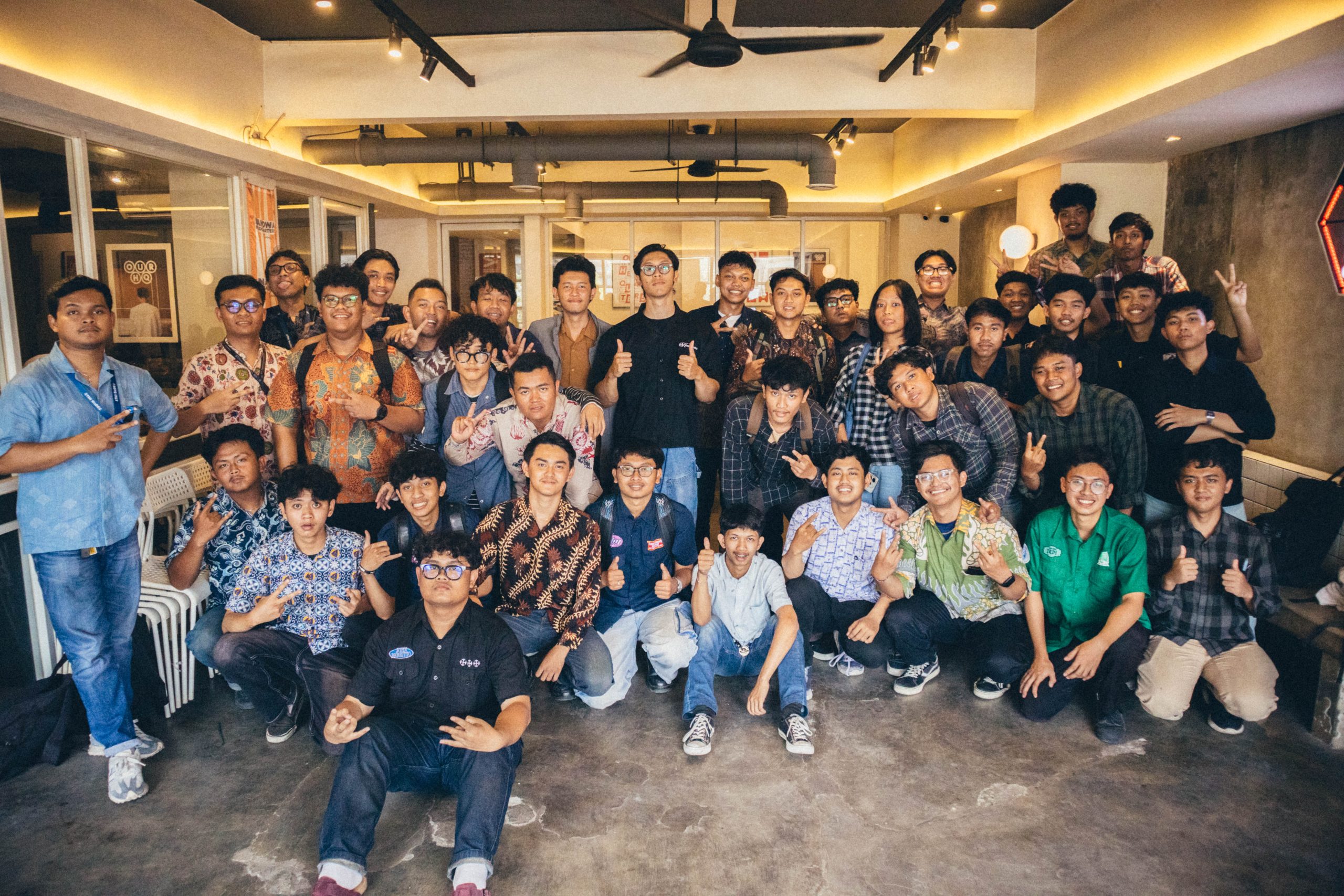 Kunjungan industri mahasiswa Politeknik ATMI Surakarta ke Namdwa Headquarters pada 23 Oktober 2026.